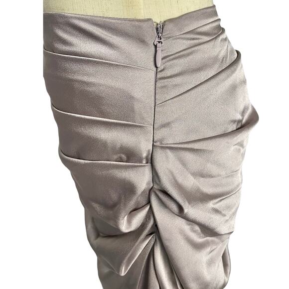 House of CB Demi Corset + Jia Maxi Skirt Set XS | NWT | Luxe Silver Satin - Picture 7 of 11